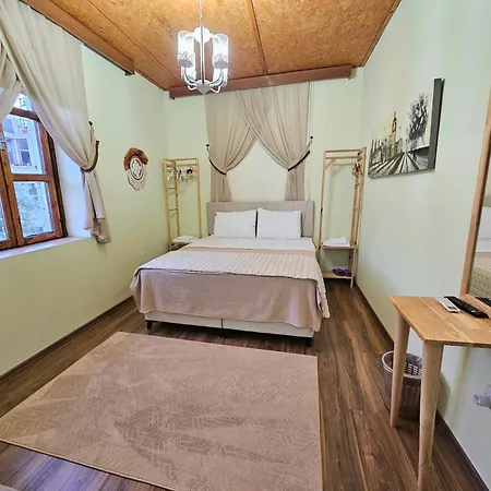 Burcu Guest Apartment Caglayan